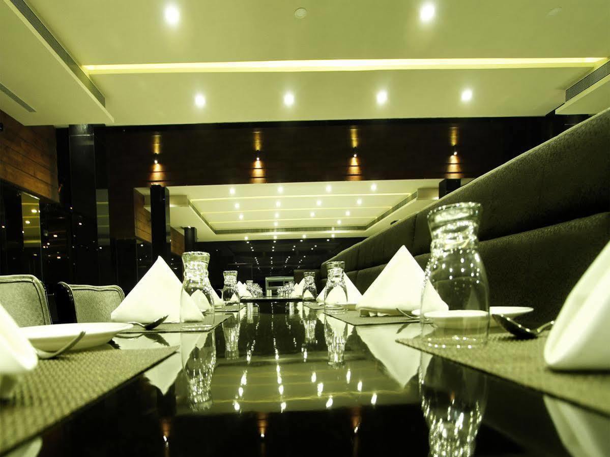Pleasant Days Resort Chembarambakkam Lake Luaran gambar